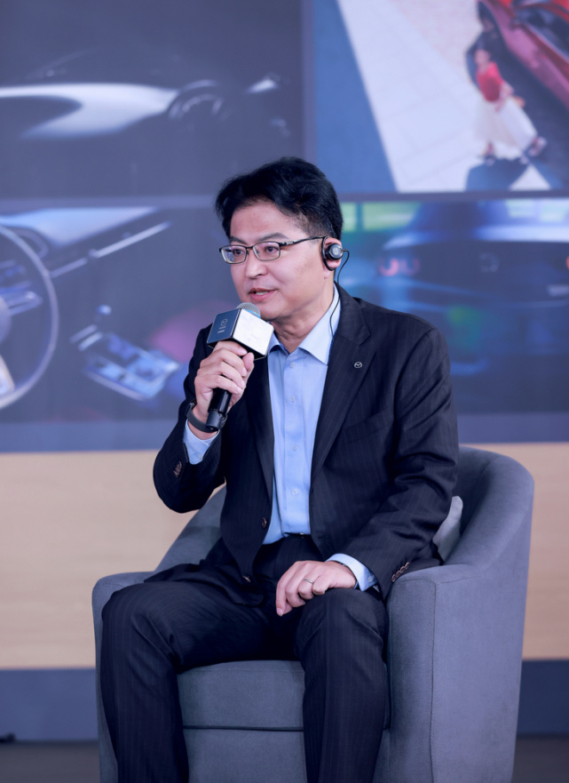 更加年轻化,长安马自达全新世代黑曜版双车正式上市休闲区蓝鸢梦想 - Www.slyday.coM 更加年轻化,长安马自达全新世代黑曜版双车正式上市休闲区蓝鸢梦想 - Www.slyday.coM