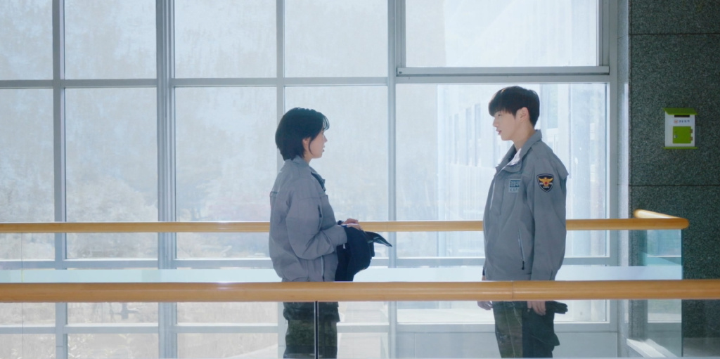 Disney+首部原创韩剧，开局不利，却揭开<a href=