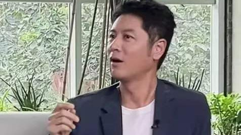 任重正式官宣和孙骁骁结婚，自曝与岳父相处亲如父子，总一起聊天