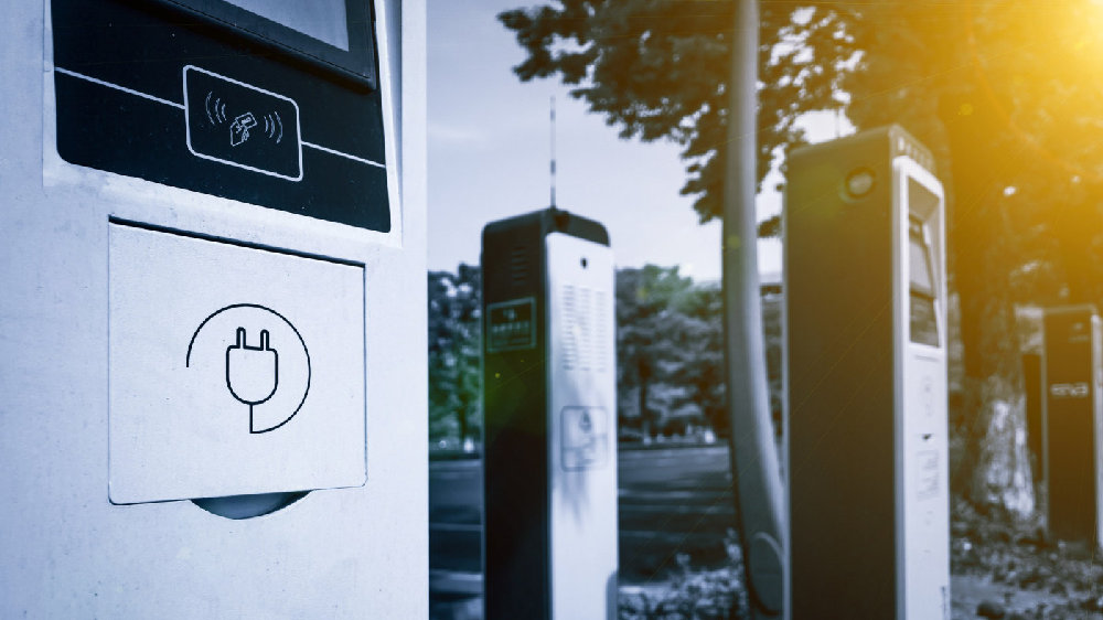 新能源汽车专用商业险即将上线！消息人士详细解读