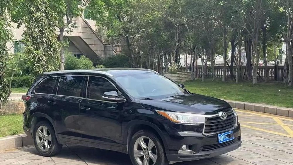 大白鲨汽车隔音——风噪与低频共振的死敌