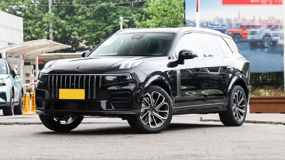 20多万买中大型燃油SUV，领克09和大众途昂，该如何选择？