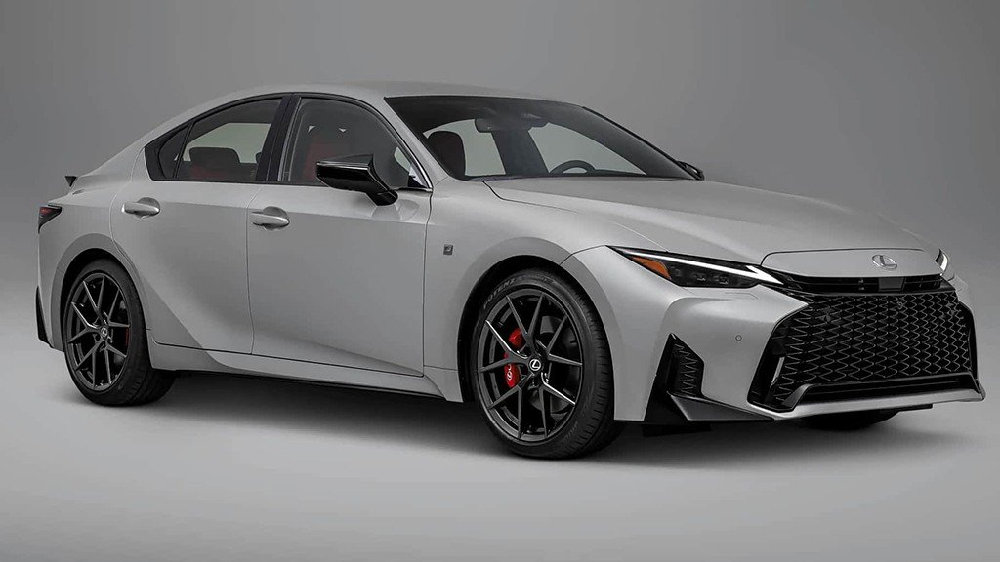 这不凯美瑞前脸吗？新款雷克萨斯IS官图发布，国内或再次无缘引进