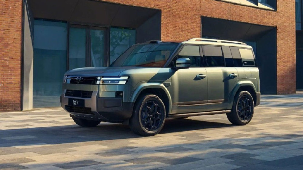 家庭暖男vs户外玩家 银河M9对比方程豹钛7 你怎么选？