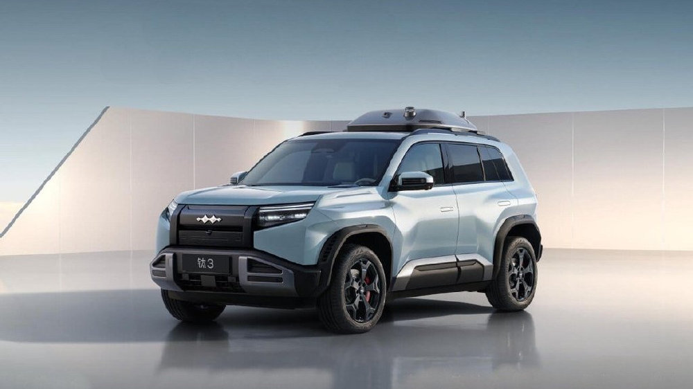 增程VS纯电 10万级方盒子SUV对决 风云X3L和钛3怎么选？