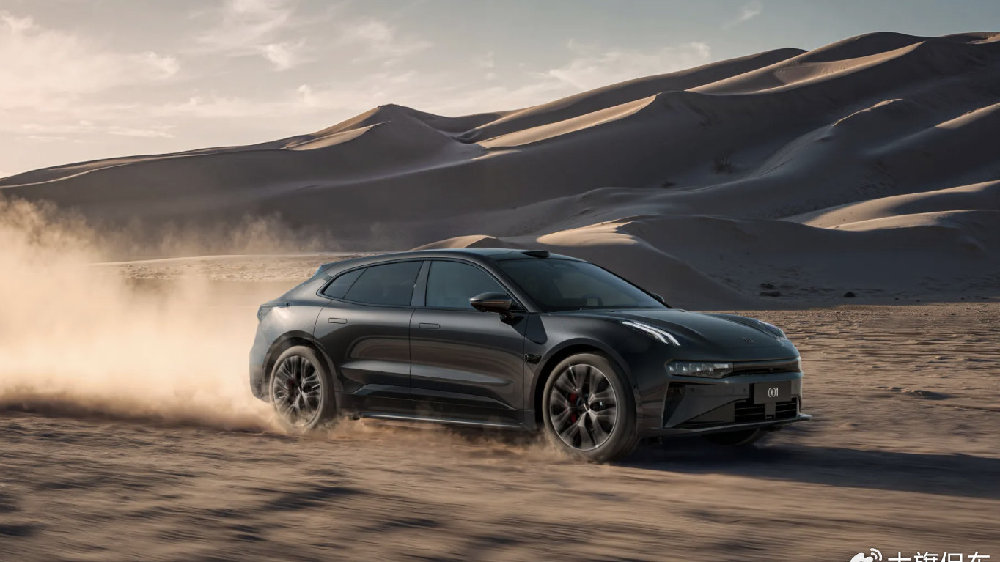 搭载900V平台，智能、性能全面提升：新款极氪001限时25.98万起售