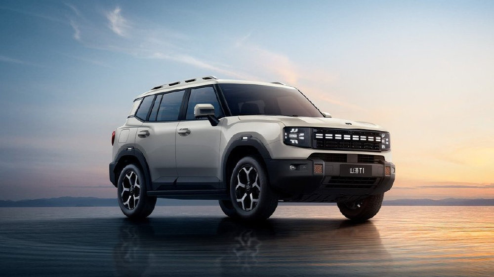 15万入手新能源方盒子SUV 方程豹钛3和山海T1怎么选？