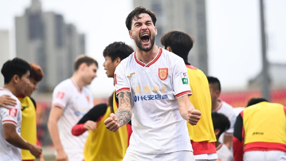 伟大的2-0！中甲两队成功冲超，重庆足球时隔4年回归中超