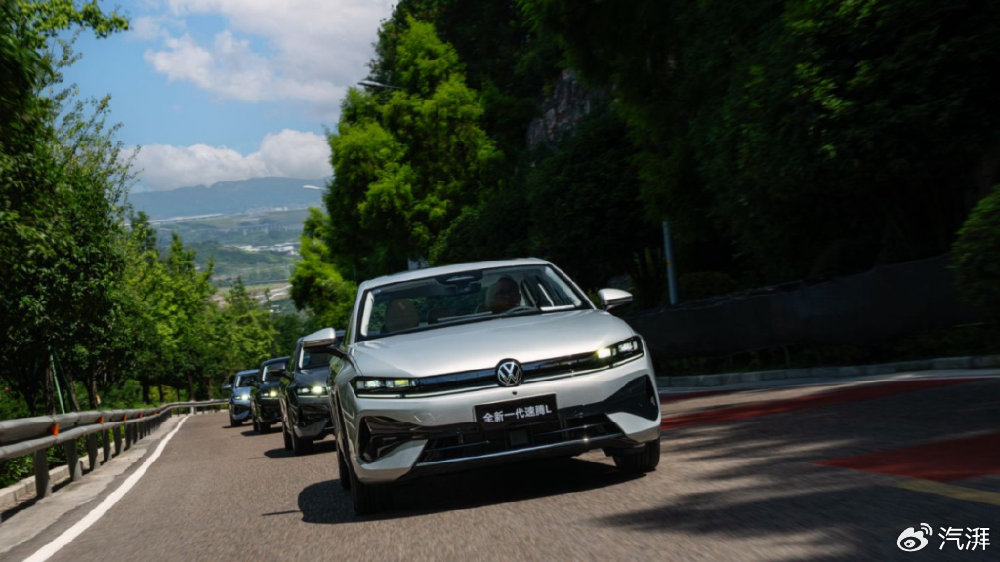 从速腾到全新迈腾，三千万背后的“国民大众车”基因如何打造?