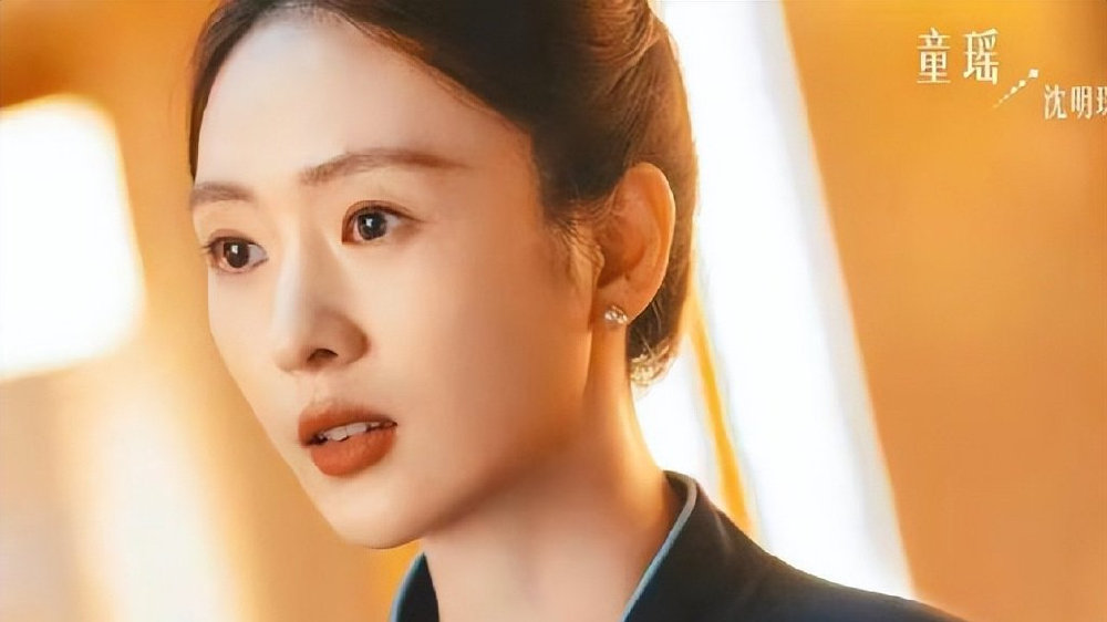 蒋欣童瑶《四喜》二搭来袭！时隔 11 年顶峰相见，境遇却天差地别