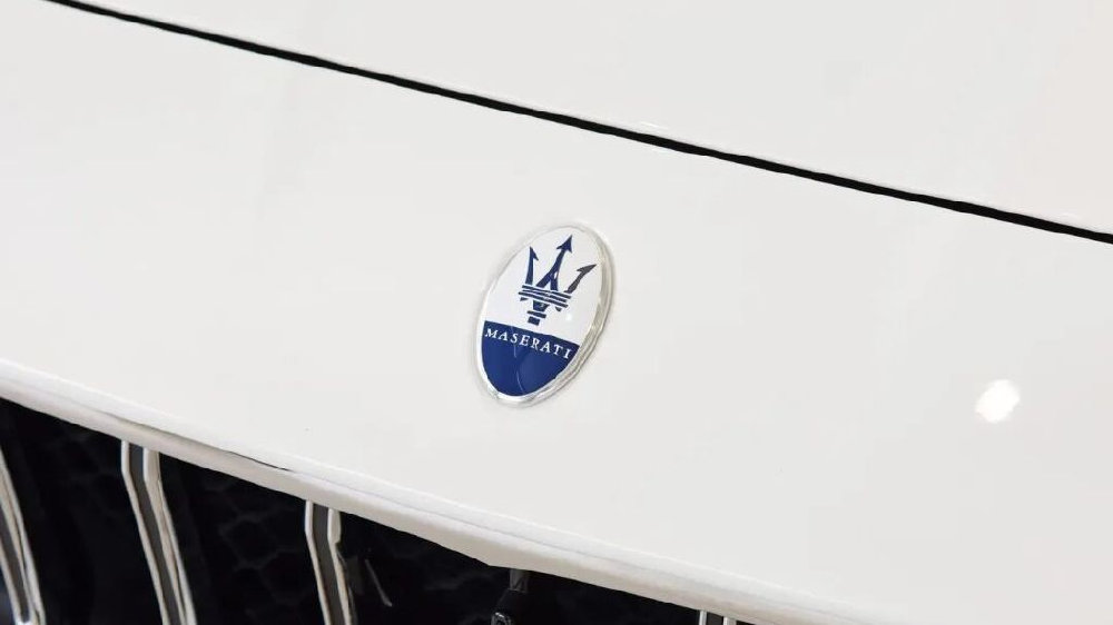 原价80万+的玛莎拉蒂纯电SUV，现在只卖35.88万...