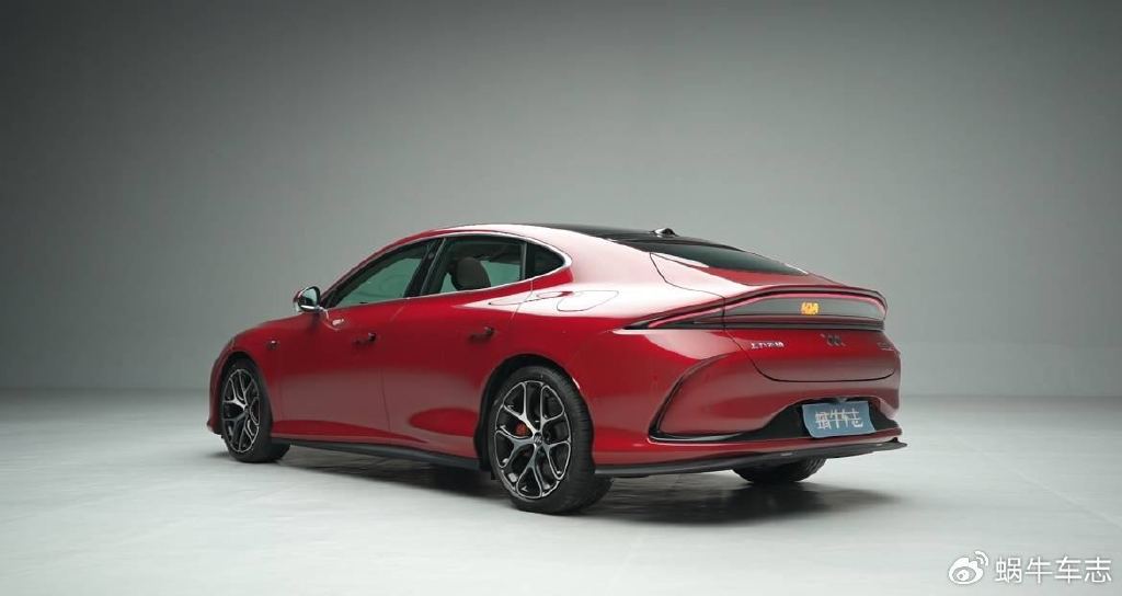 极氪007、小米SU7和智己L6哪个好?萌哥告诉你怎么选不纠结!