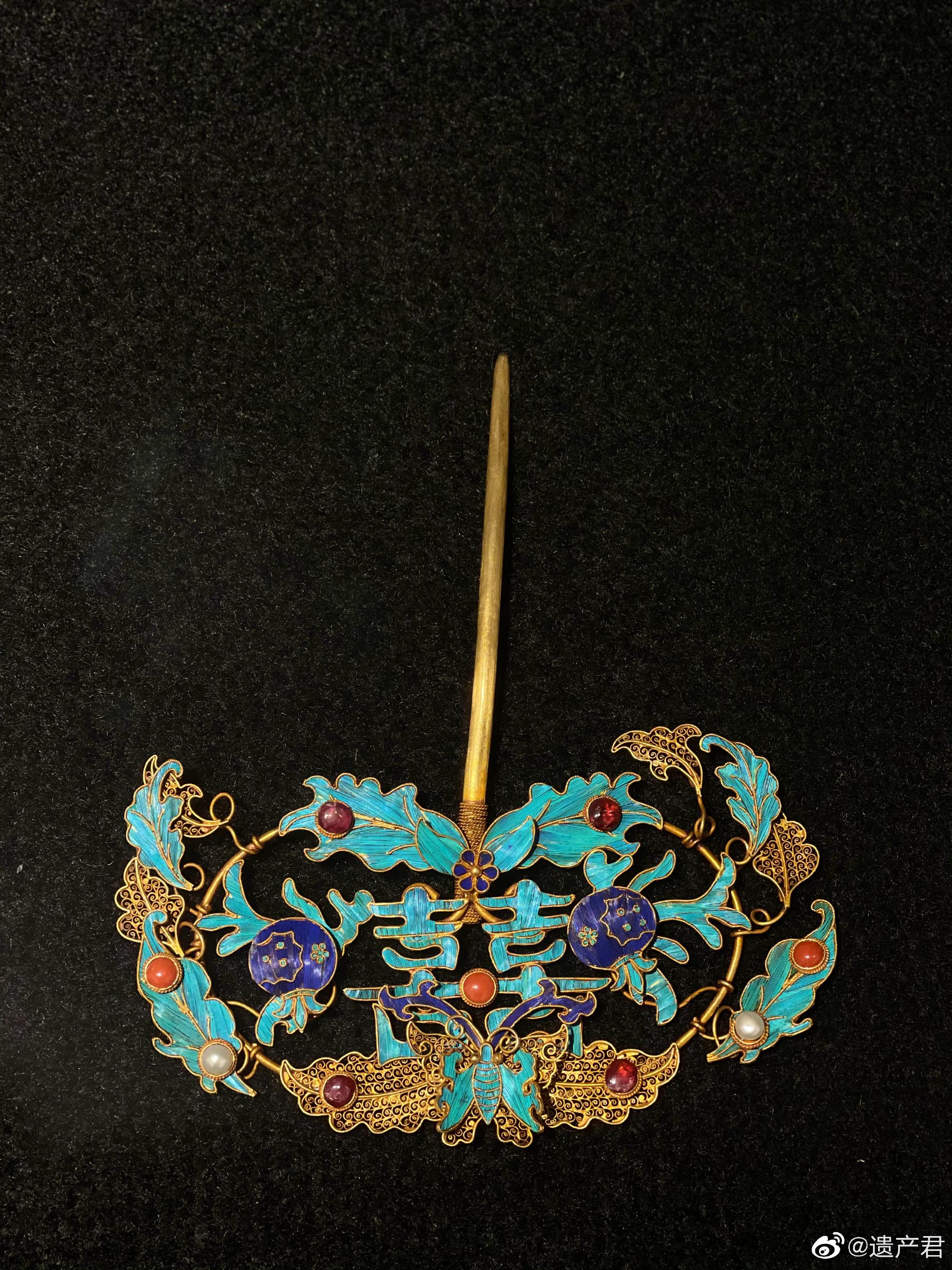 重庆故宫南迁纪念馆展出的清代点翠首饰