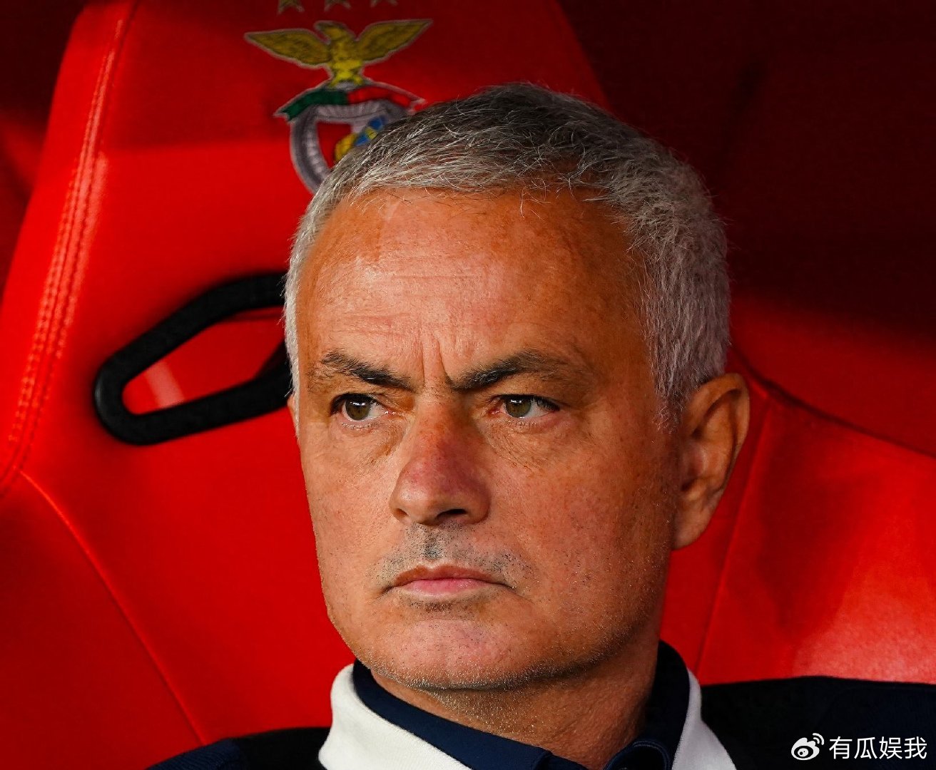 英超名宿批穆里尼奥：双标，别说维尼修斯了，挑衅球迷你才是行家