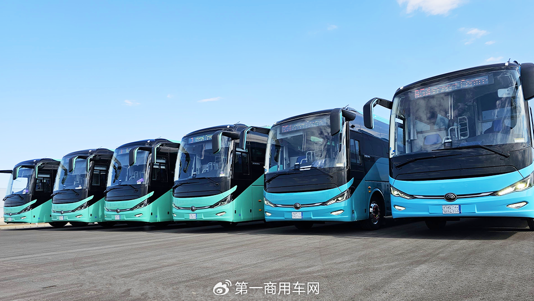 金龙1.1万辆直追宇通 福田/安凯大涨！前11月客车出口6.6万辆