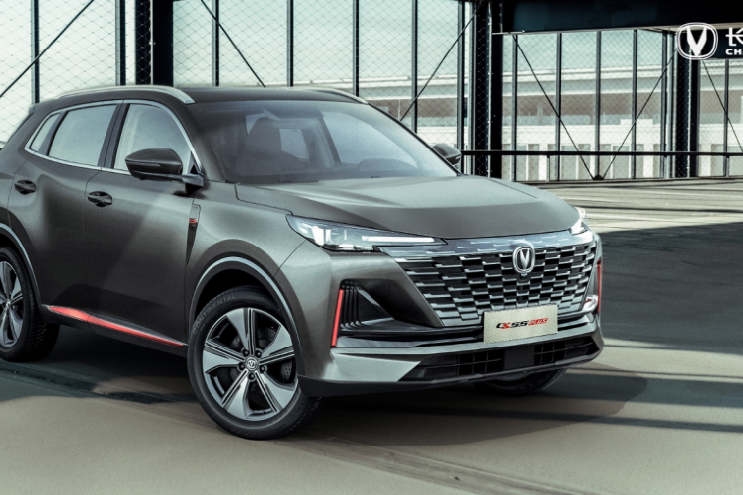 全新长安CS55PLUS这是要干掉自家兄弟UNI-T？