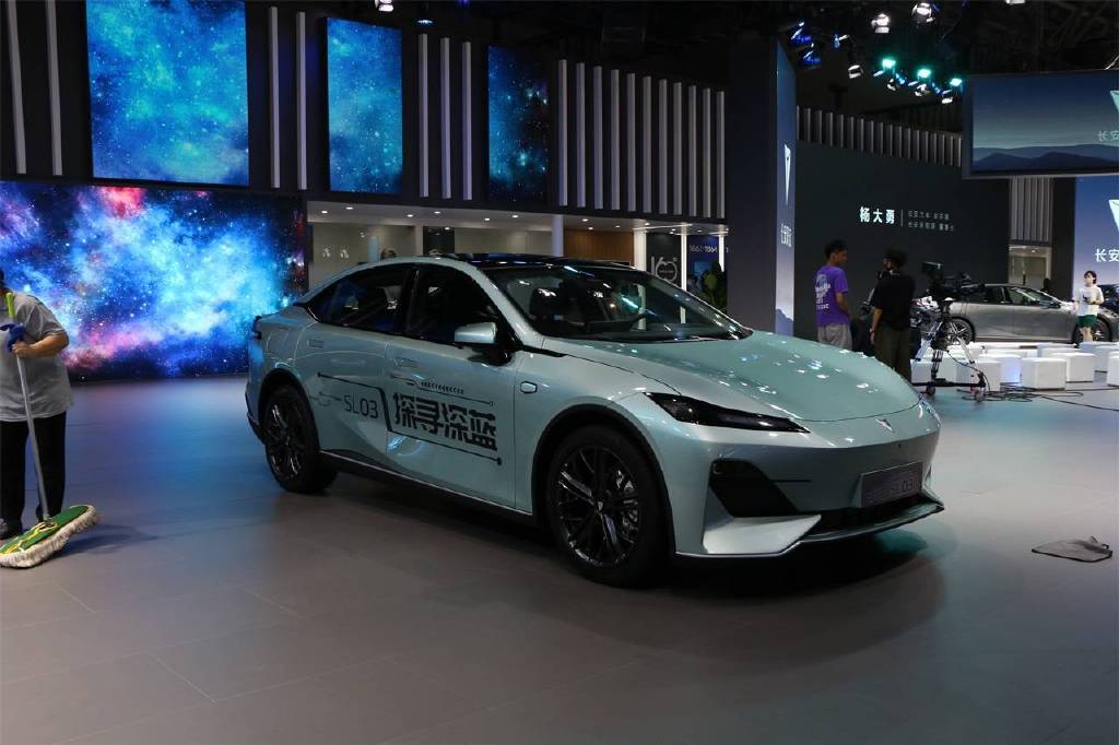 长安深蓝SL03对比比亚迪海豹和汉EV,机会何在?