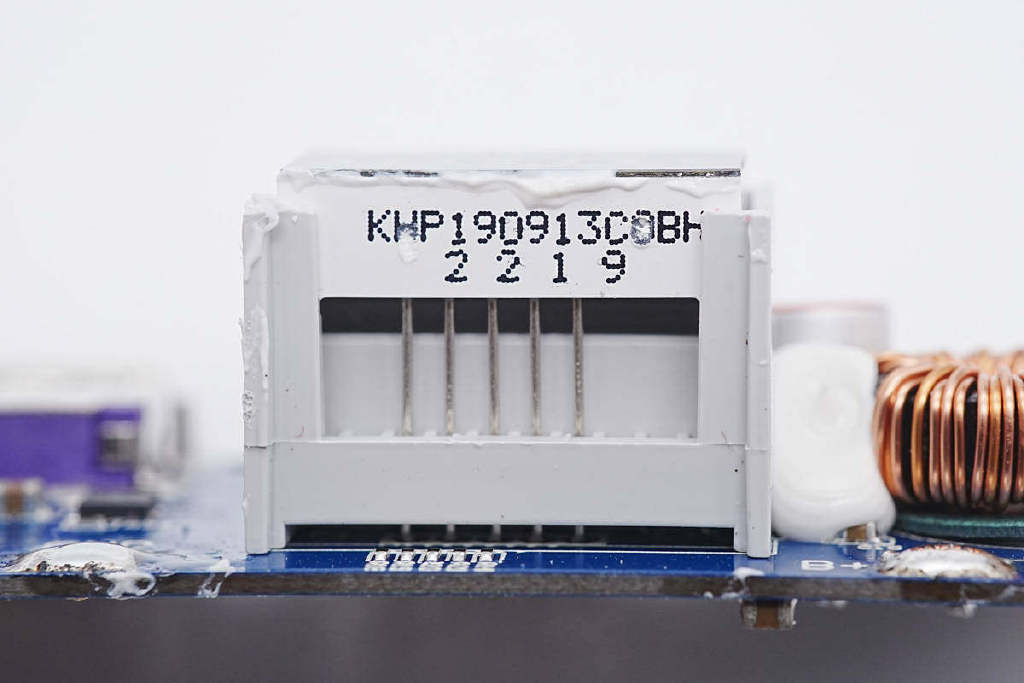 拆解报告:ROMOSS罗马仕30000mAh 30W快充移动电源PHP30-89240 拆解报告:ROMOSS罗马仕30000mAh 30W快充移动电源PHP30-892