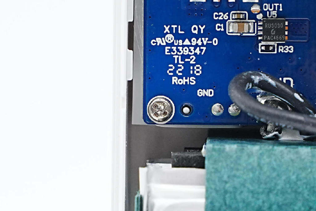 拆解报告:ROMOSS罗马仕30000mAh 30W快充移动电源PHP30-89222 拆解报告:ROMOSS罗马仕30000mAh 30W快充移动电源PHP30-892