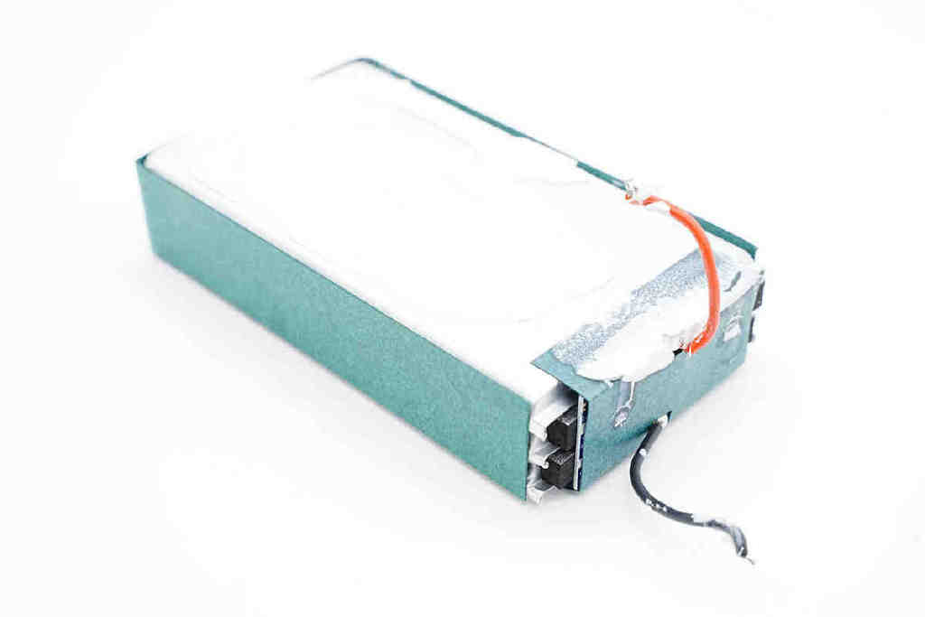 拆解报告:ROMOSS罗马仕30000mAh 30W快充移动电源PHP30-89227 拆解报告:ROMOSS罗马仕30000mAh 30W快充移动电源PHP30-892