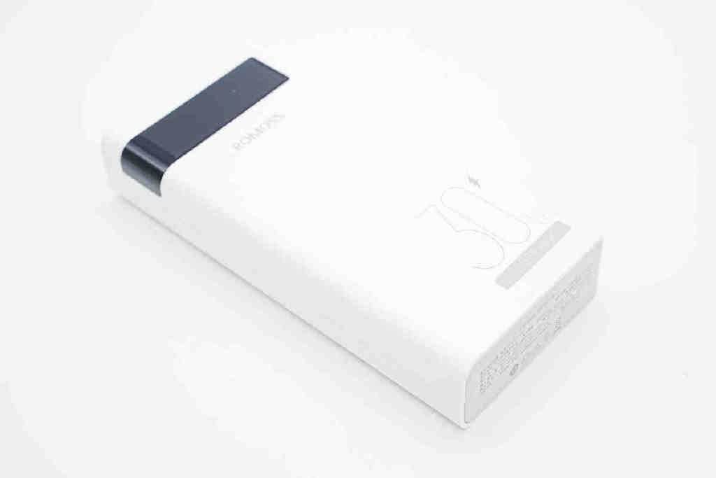 拆解报告:ROMOSS罗马仕30000mAh 30W快充移动电源PHP30-8923 拆解报告:ROMOSS罗马仕30000mAh 30W快充移动电源PHP30-892