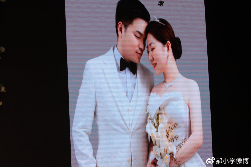 义结金兰兄弟的公主新婚道贺