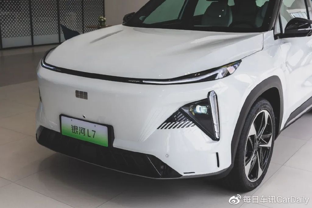 探店吉利银河L7:有“电混一哥”潜质,悬念只剩价格
