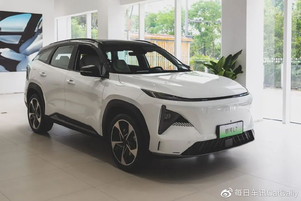 探店吉利银河L7:有“电混一哥”潜质,悬念只剩价格