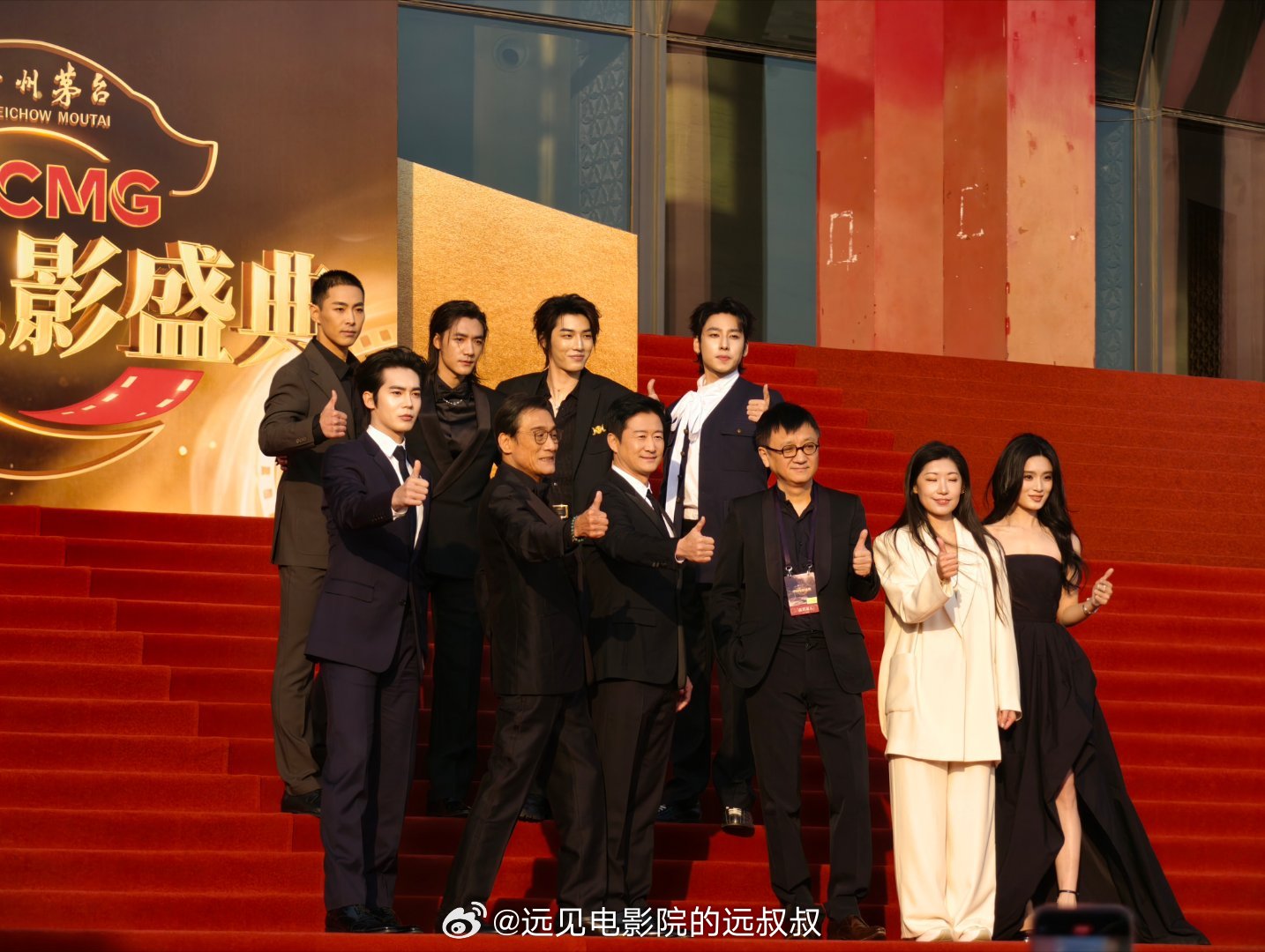 《镖人》大合影，气势满分！