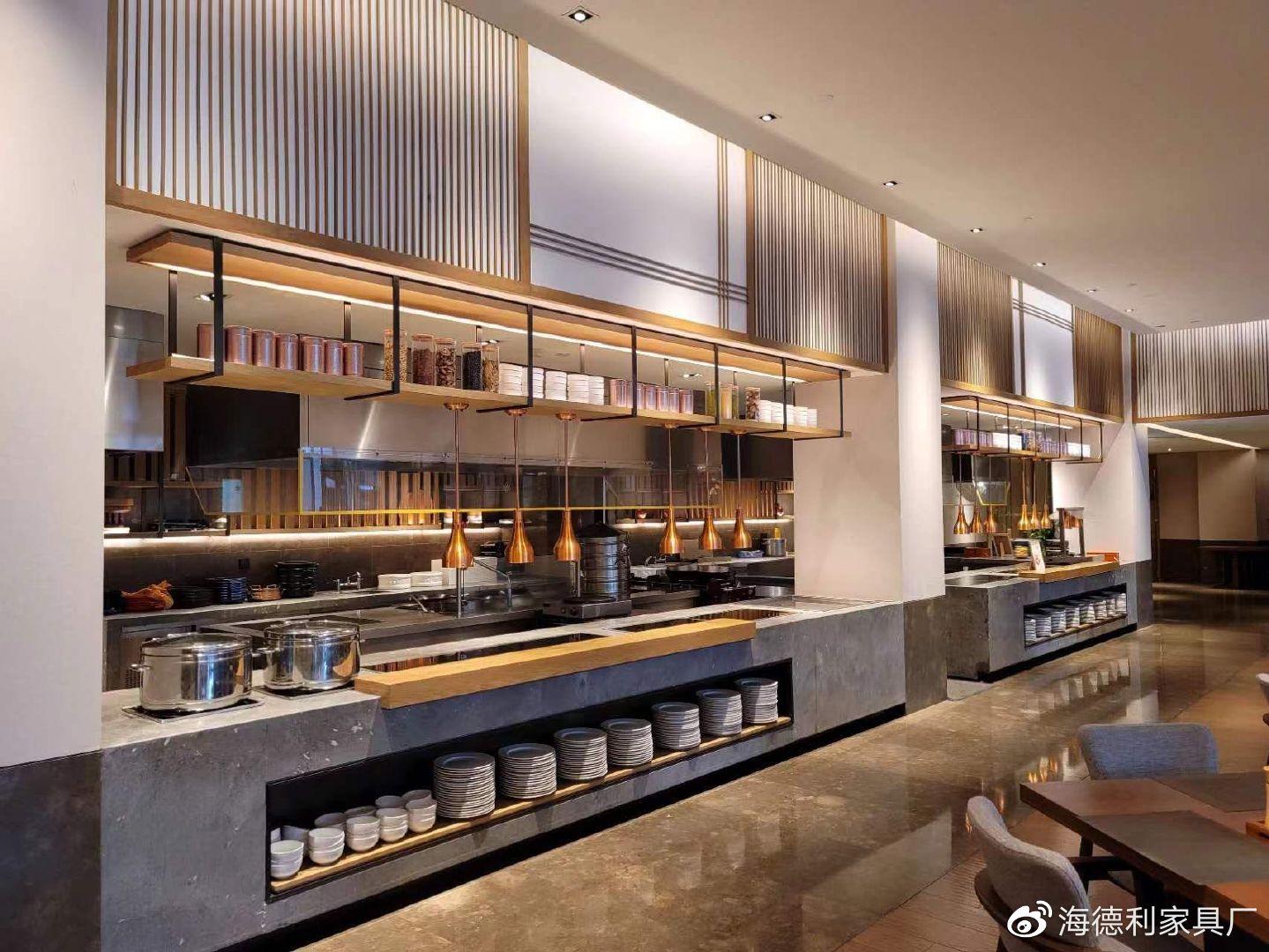 怎么弄免费的个人网站 自己建网站的具体步骤和注意事项