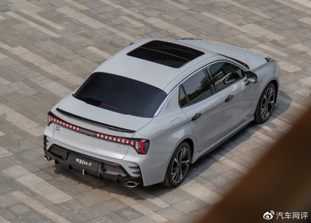 10万出头就能选全能车型,领克03、长安UNI-V等,都是六边形战士