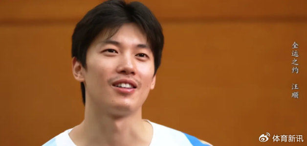 汪顺采访提及想回到十四五岁，藏着泳坛老将的热爱与期许