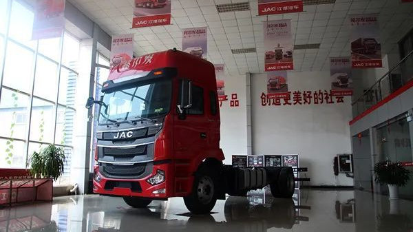 年轻时尚新选择 实拍江淮格尔发A5X | 卡车之友网