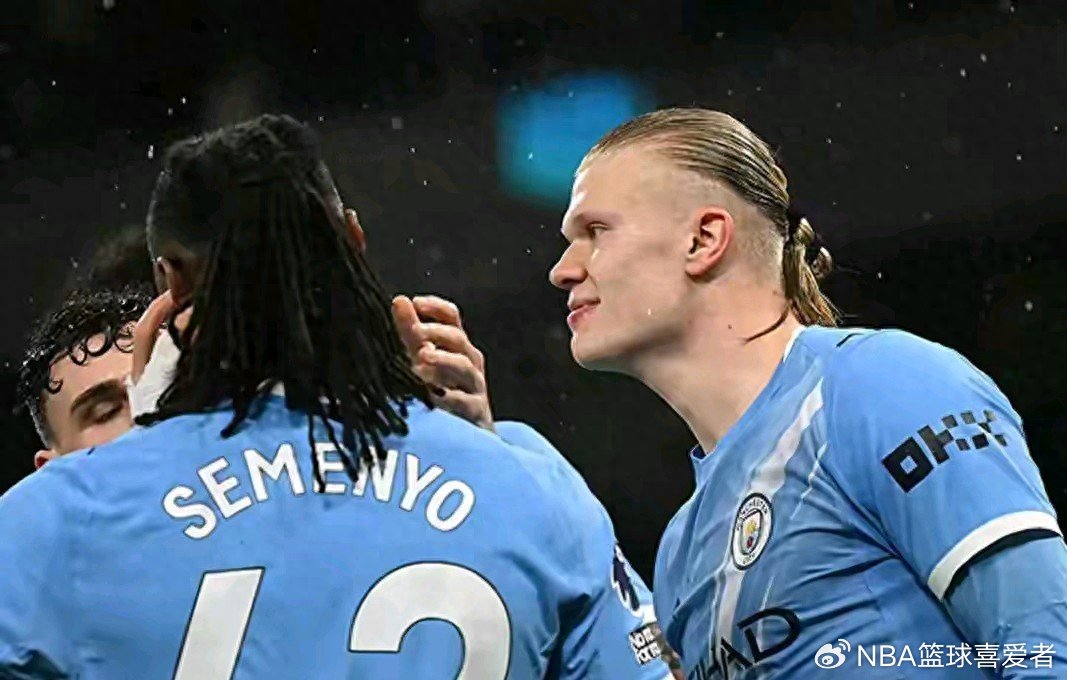 哈兰德咋不灵了？瓜帅新战术把他用成了“四不像”！