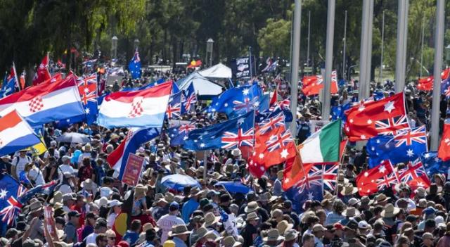 重大!澳洲确诊再暴跌,新州掉到6000,胜利在望,但周末又爆发万人游行