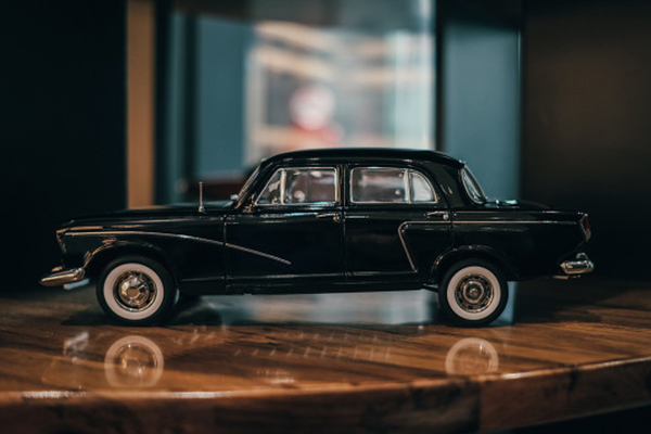 160余台古董车亮相古董车展