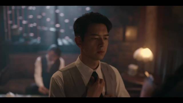 李现演绎双重身份，王家贤即是上官诚明