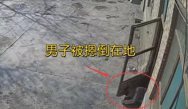 博主称拿不出50万彩礼,女友被父母强行拖走休闲区蓝鸢梦想 - Www.slyday.coM 博主称拿不出50万彩礼,女友被父母强行拖走休闲区蓝鸢梦想 - Www.slyday.coM