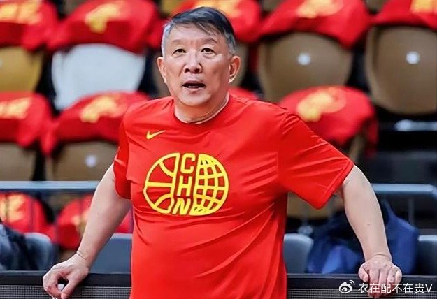 30岁老将一律弃用，宫鲁鸣选人又引争议，张子宇又被他用废