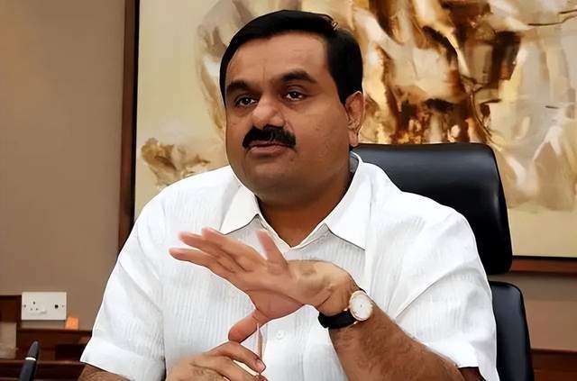 新的亚洲首富诞生,身价高达1430亿美元,那美国和中国首富呢?休闲区蓝鸢梦想 - Www.slyday.coM 新的亚洲首富诞生,身价高达1430亿美元,那美国和中国首富呢?休闲区蓝鸢梦想 - Www.slyday.coM