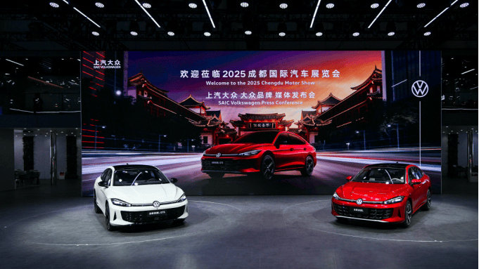 全新凌渡L11.99万元起正式上市，油车个性化之选来了