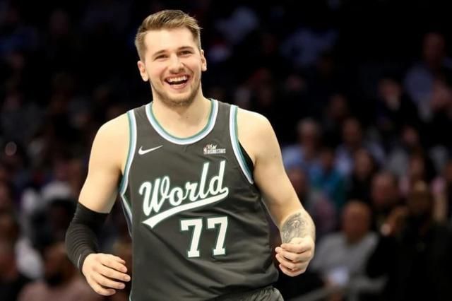 194场！连詹姆斯和杜兰特都没做到的事，22岁的他却完成了