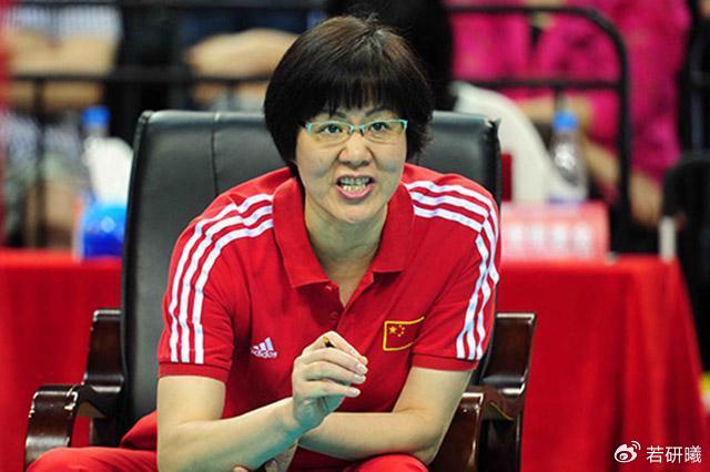 天才女排不辞而别赴美深造，郎平痛失爱将，后被国家队永久开除
