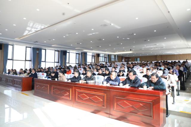 罗平县举办领导干部学习贯彻党的十九届六中全会精神专题培训班暨宣讲报告会休闲区蓝鸢梦想 - Www.slyday.coM 罗平县举办领导干部学习贯彻党的十九届六中全会精神专题培训班暨宣讲报告会休闲区蓝鸢梦想 - Www.slyday.coM