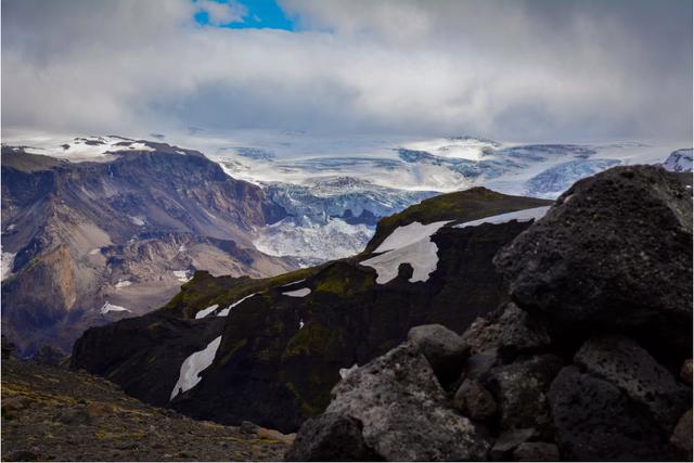 新能源重卡电池竞赛“升温”