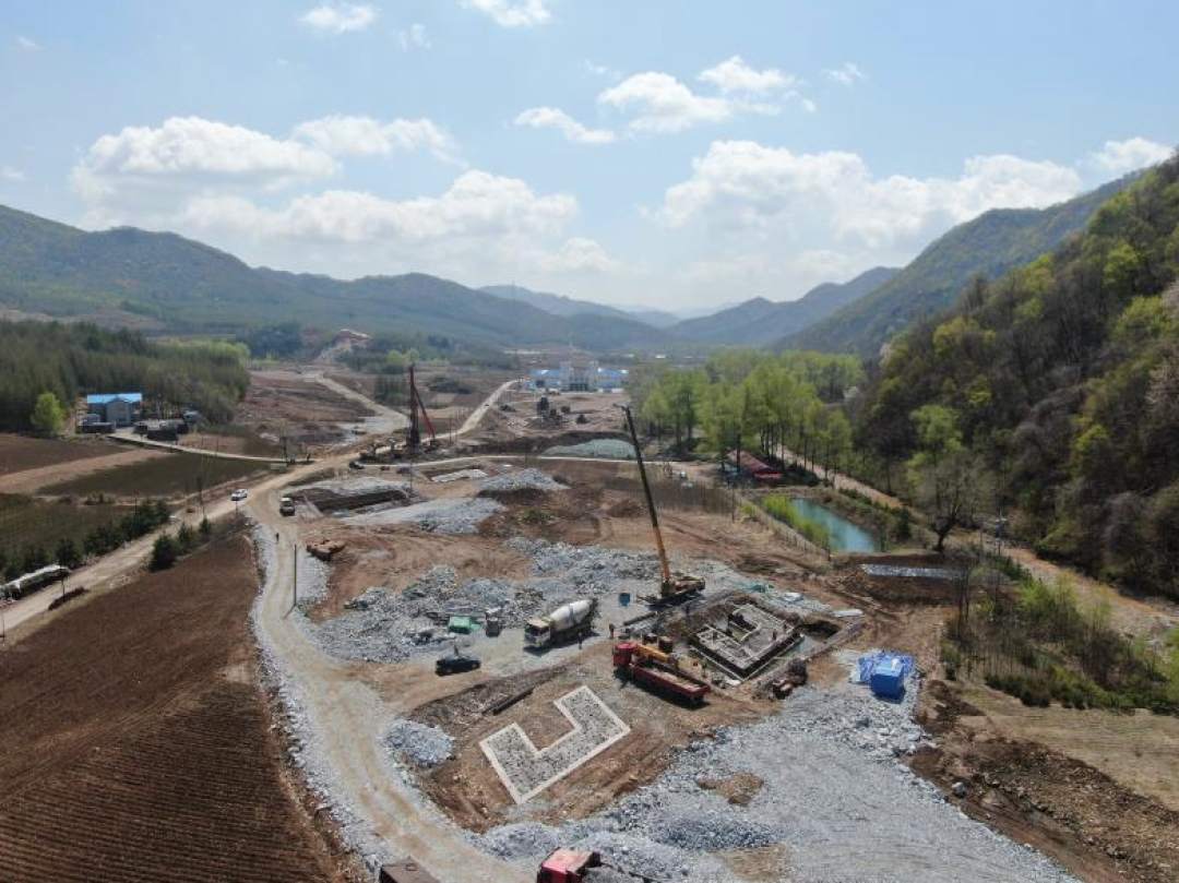 本桓高速公路项目建设“五一”不打烊|桩基|完成|本桓_新浪新闻