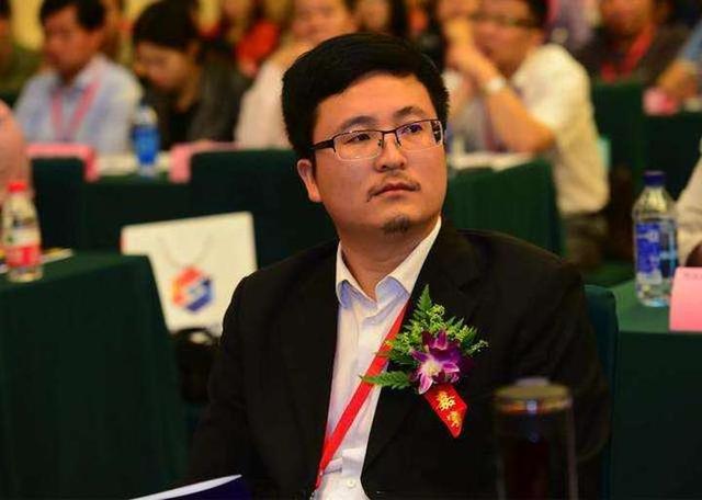 经济学家宋清辉12岁儿子坠亡,前一天被班主任点名,深圳龙岗教育局:已介入调查休闲区蓝鸢梦想 - Www.slyday.coM 经济学家宋清辉12岁儿子坠亡,前一天被班主任点名,深圳龙岗教育局:已介入调查休闲区蓝鸢梦想 - Www.slyday.coM