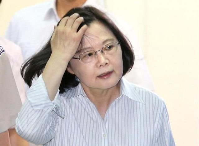 中国包机撤离在乌公民,持台胞证者可登记,“台独”又酸了休闲区蓝鸢梦想 - Www.slyday.coM 中国包机撤离在乌公民,持台胞证者可登记,“台独”又酸了休闲区蓝鸢梦想 - Www.slyday.coM