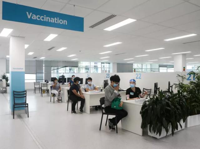 重大!澳洲确诊再暴跌,新州掉到6000,胜利在望,但周末又爆发万人游行