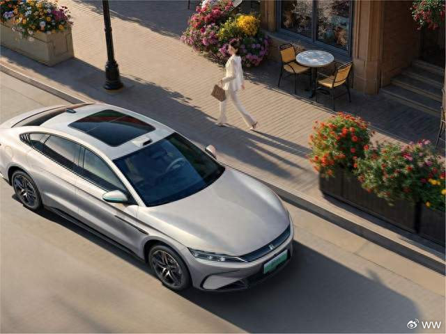 比亚迪汉长续航版上市，直接把豪华轿车“卷”进新纪元！